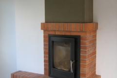 kominek z cegły